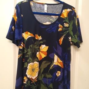 LuLaRoe Perfect T